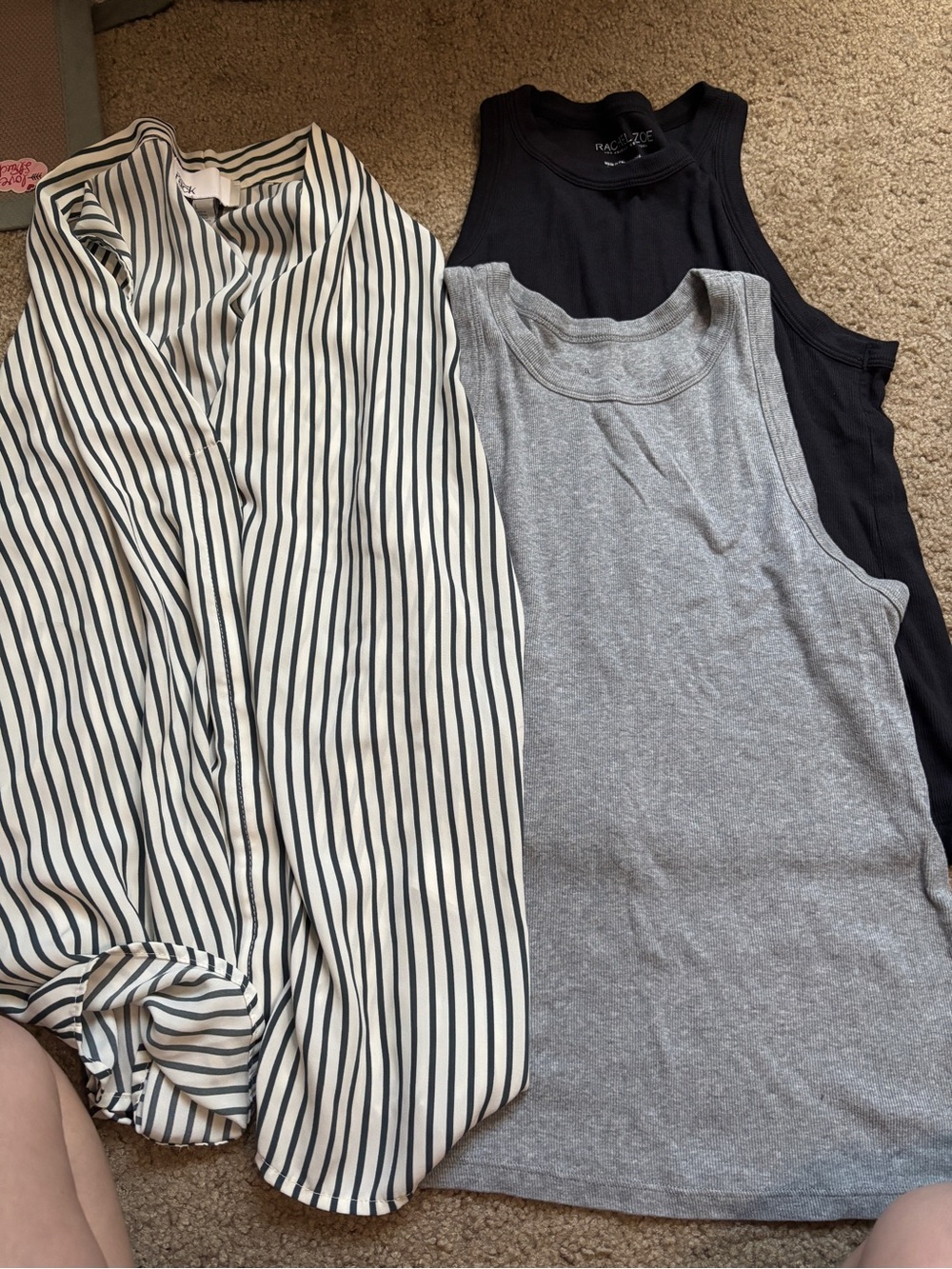 Women’s sleeveless Blouse + layering muscle tank/ business casual Large